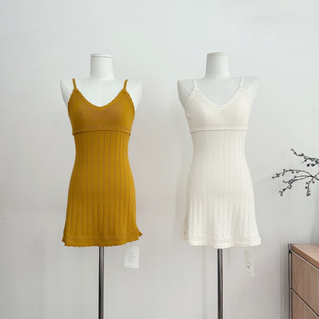 Fbblimit Miss Daisy V-Neck Sleeveless Hollow Out Knit Bodycon Short Dress