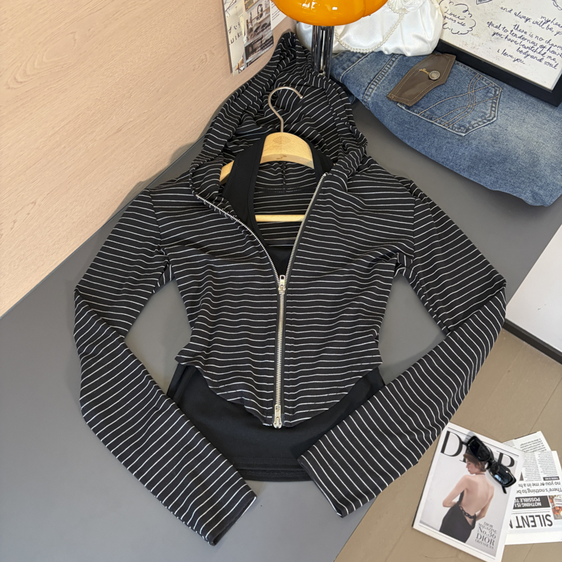 2026 Autumn Korean Slim Leopard Halter Hooded Zip Fake Two-Piece Long Sleeve T-Shirt Women Cotton Top - Style 381c7a - Image 4
